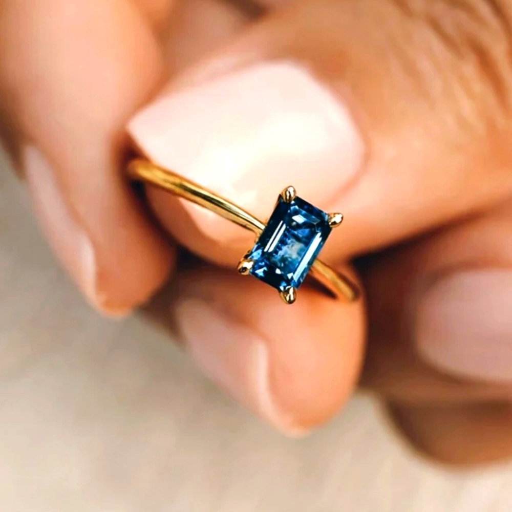 Baguette Ring London Blue Topaz